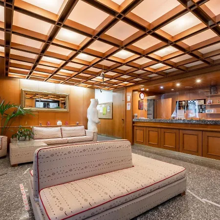 Universo-1 By Interhome 아파트 프레셍디디에